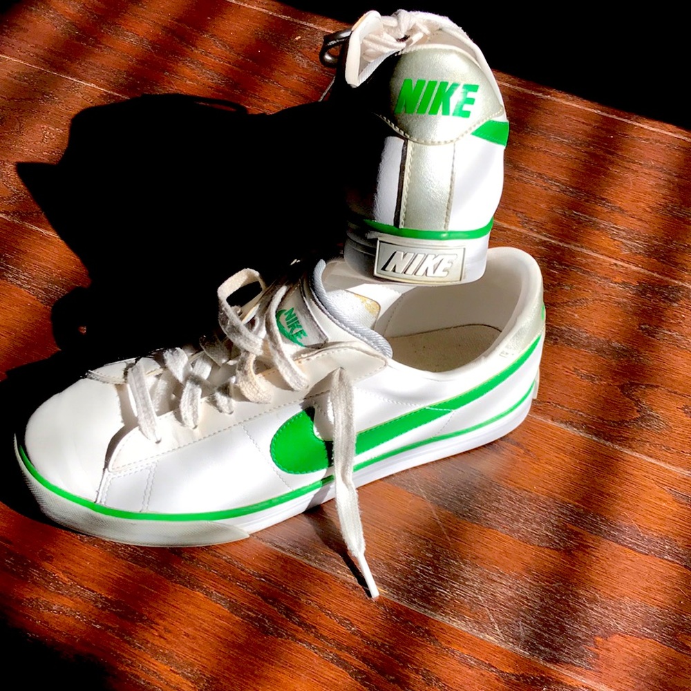 RARE Nike Sweet Classic low 2010